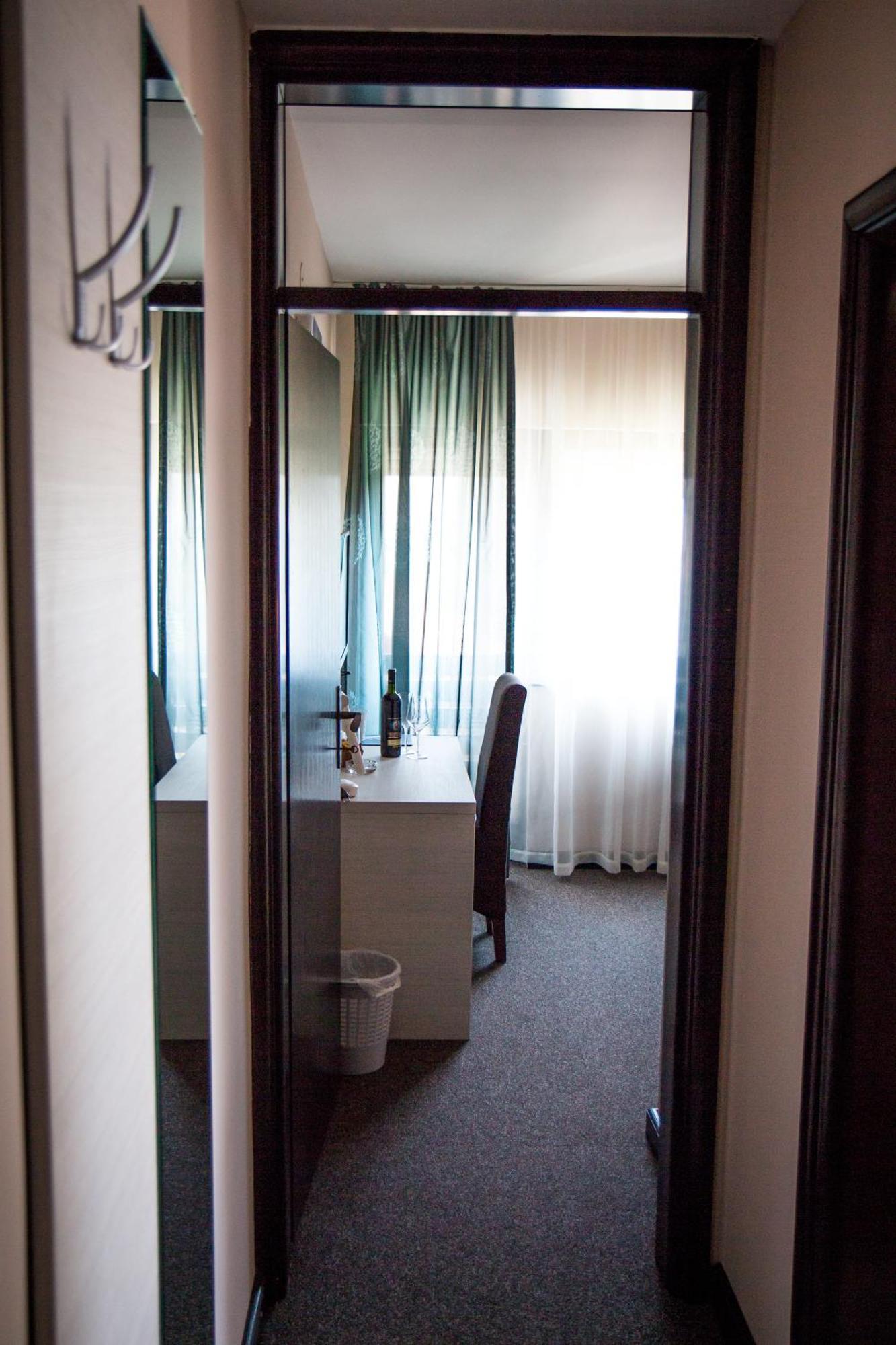 Hotel Danica Vrnjačka Banja Zimmer foto